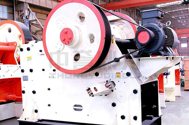 鄂式粗破碎機大型號 鄂式粗破碎機大型號