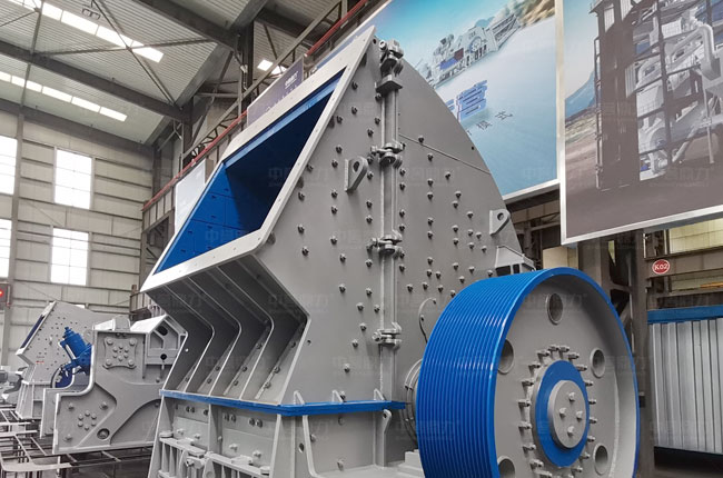 進料口.jpg 進料口.jpg