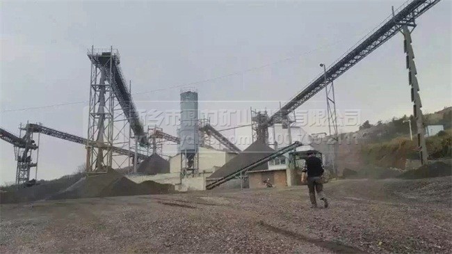 公路碎石生產(chǎn)線