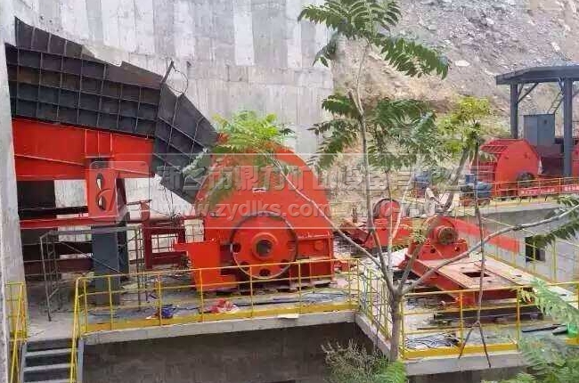 石灰石破碎機,水泥廠用破碎機