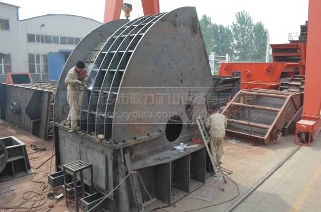 單段錘式破碎機保養