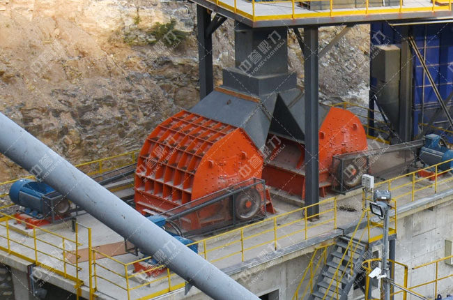 春江水泥時產1500噸骨料生產線整形錘式破碎機PC1220 春江水泥時產1500噸骨料生產線整形錘式破碎機PC1220