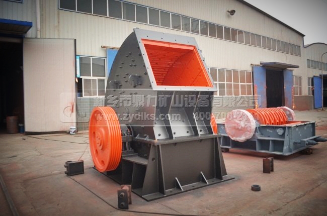 日產2000噸左右的破碎機