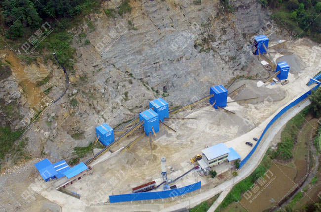 碎石制砂生產(chǎn)線現(xiàn)場(chǎng)