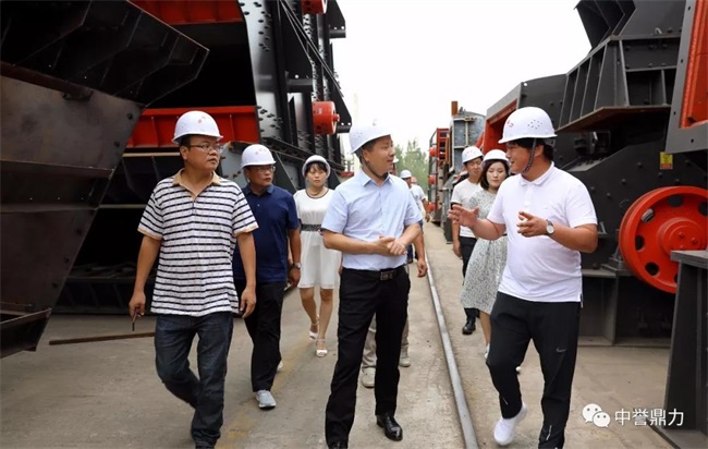 參觀生產(chǎn)廠區(qū)