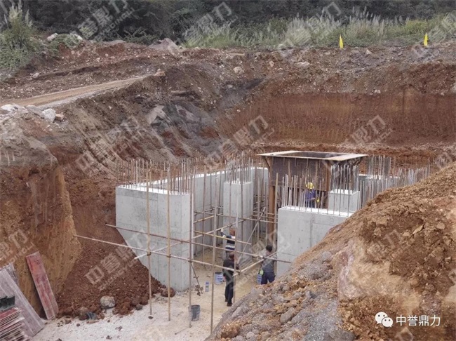 項(xiàng)目施工現(xiàn)場