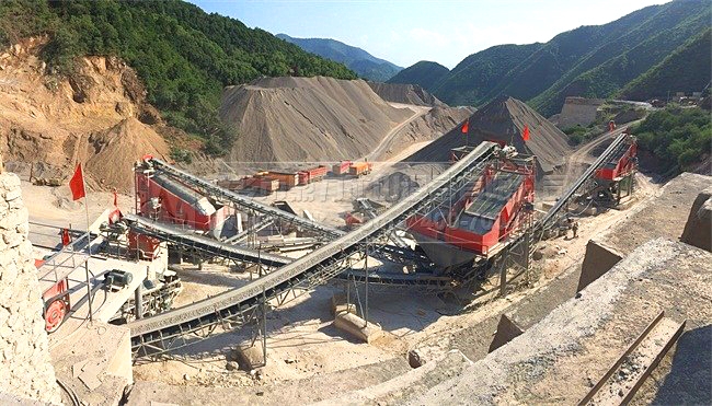 1216破碎機(jī)使用現(xiàn)場