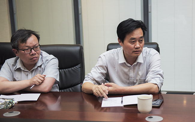 新鄉市工信局及新鄉職業技術學院導蒞臨中譽鼎力交流校企合作