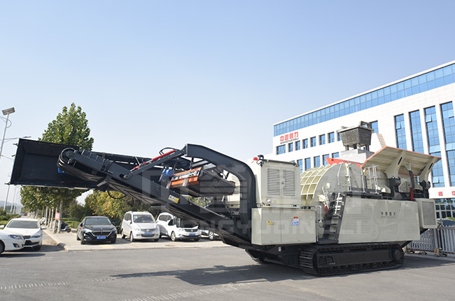 淺談時產200噸移動式破碎機多少錢一臺? 淺談時產200噸移動式破碎機多少錢一臺?